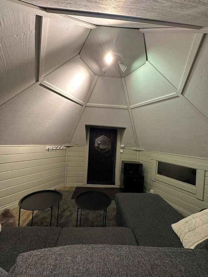Villa Camp Caroli Hobbit Hut Jukkasjärvi Esterno foto